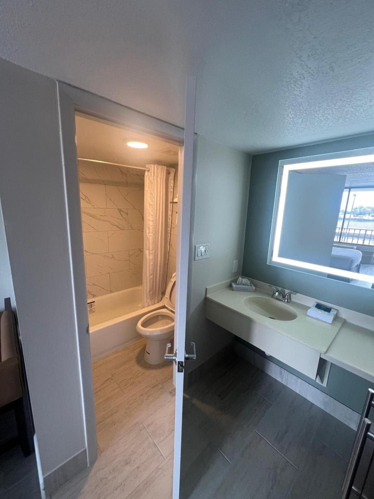Rodeway Inn Davenport-Champions Gate Bilik gambar